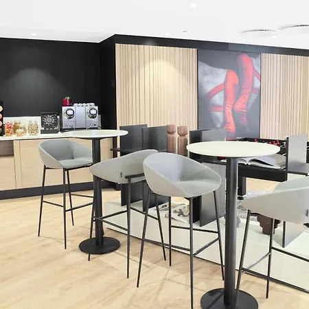 Radisson Red, Oslo Airport-2